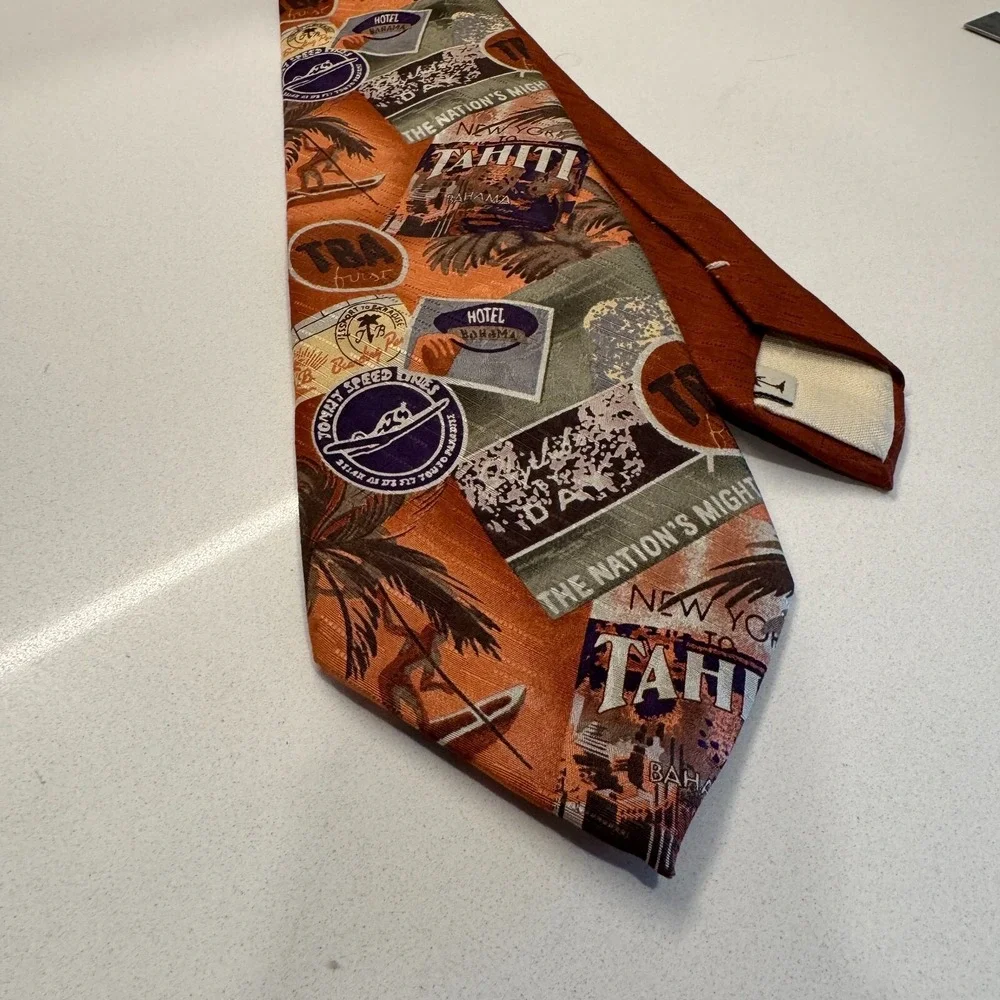 Vintage Tommy Bahama Tie‎ 100% Silk Nautical Costal Beach Graphic Print Italy